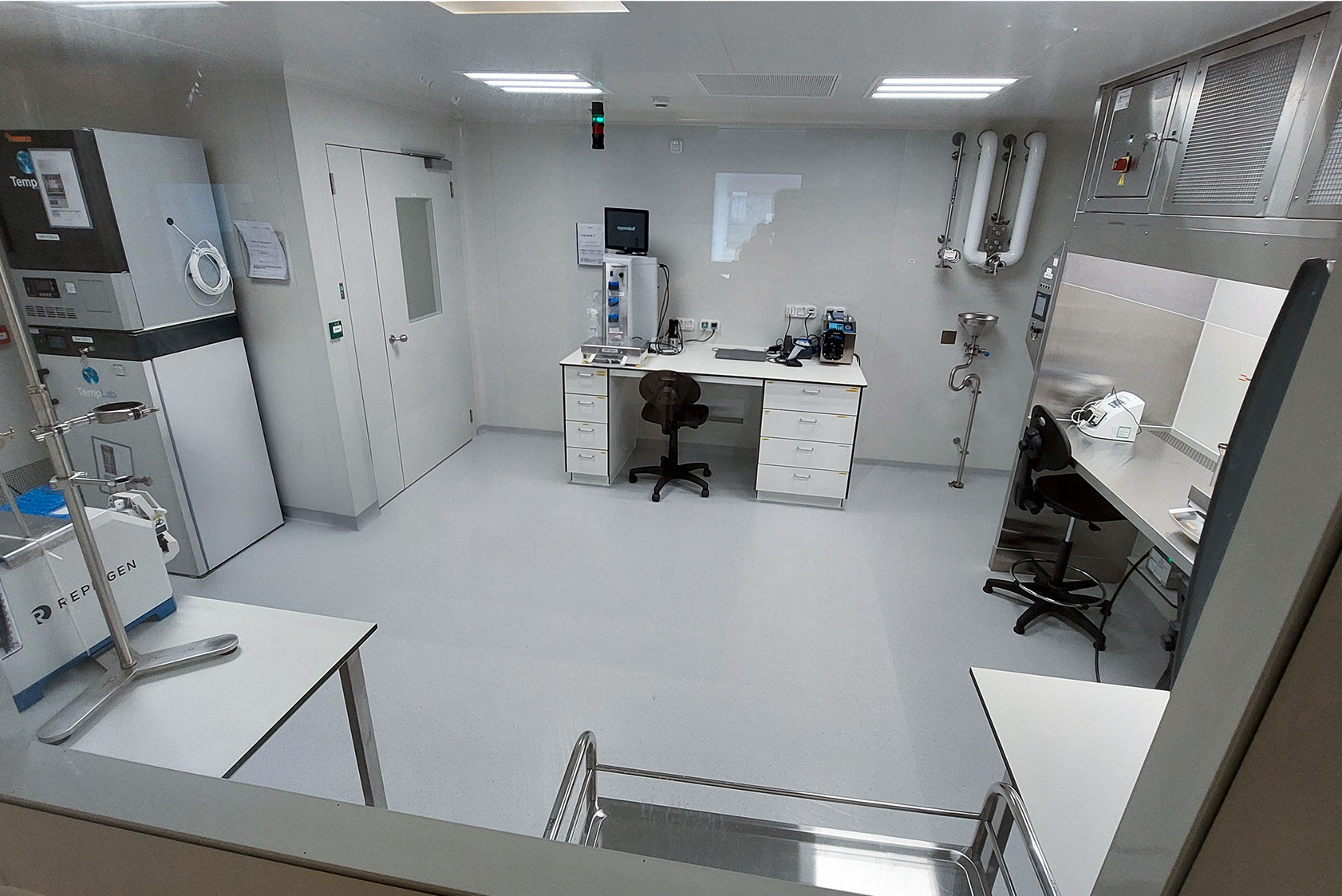 mRNA-cleanroom-overview